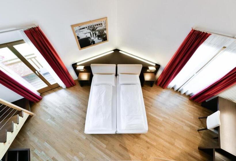 جناح عائلي, Montana