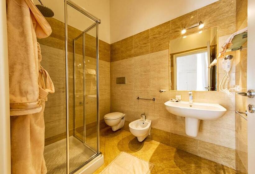 اتاق لوکس, Relais La Pretura