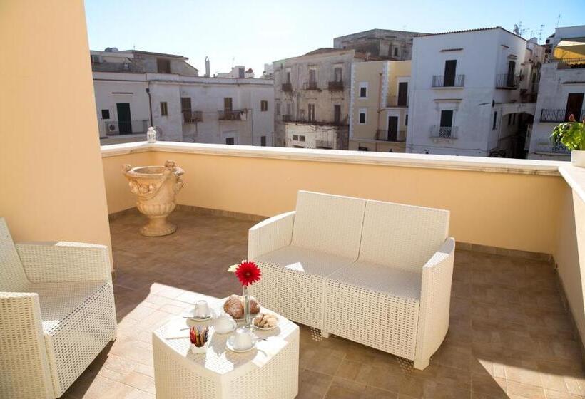 Superior Room with Terrace, Relais La Pretura