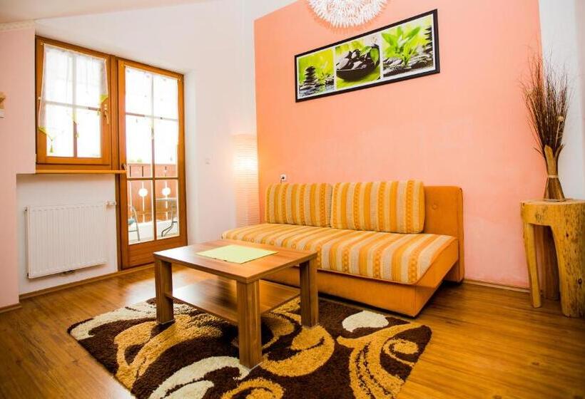 스탠다드 발코니 룸, Restaurant Schaurhof