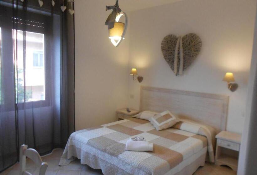 חדר קומפורט, Tabby