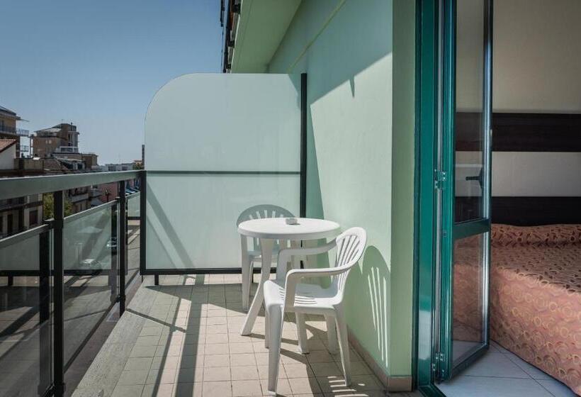 חדר סופריור עם מרפסת, Taormina