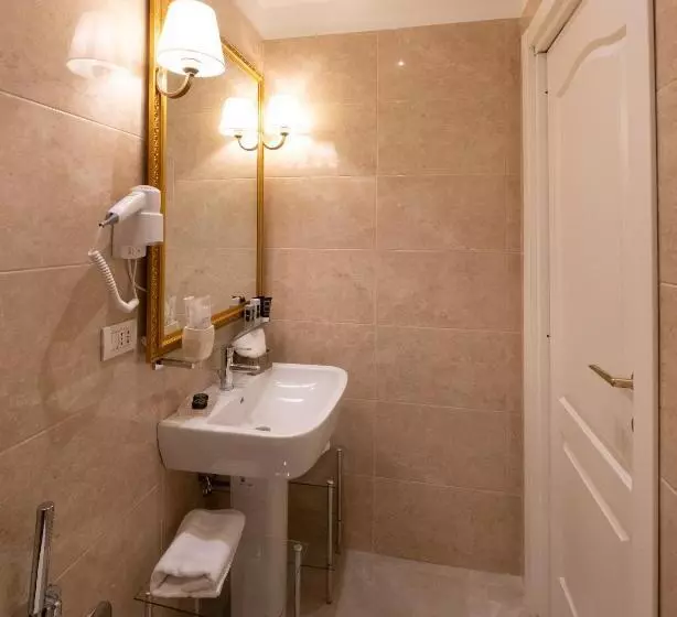 اتاق لوکس, Venus Inn B&b Rome