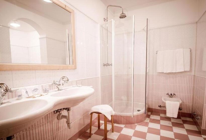 Номер Стандарт, Vermoi