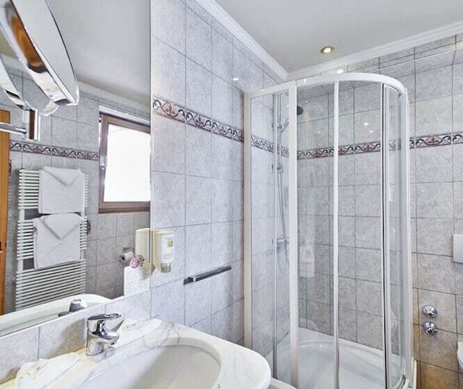 マウンテンビュースタンダードルーム, Nockresort