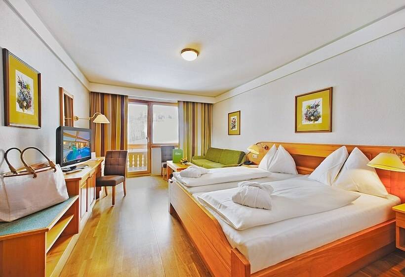 山の見えるスーペリアルーム, Nockresort