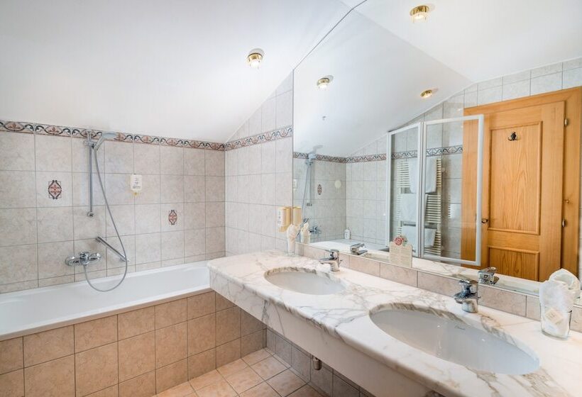 マウンテンビュースイート, Nockresort