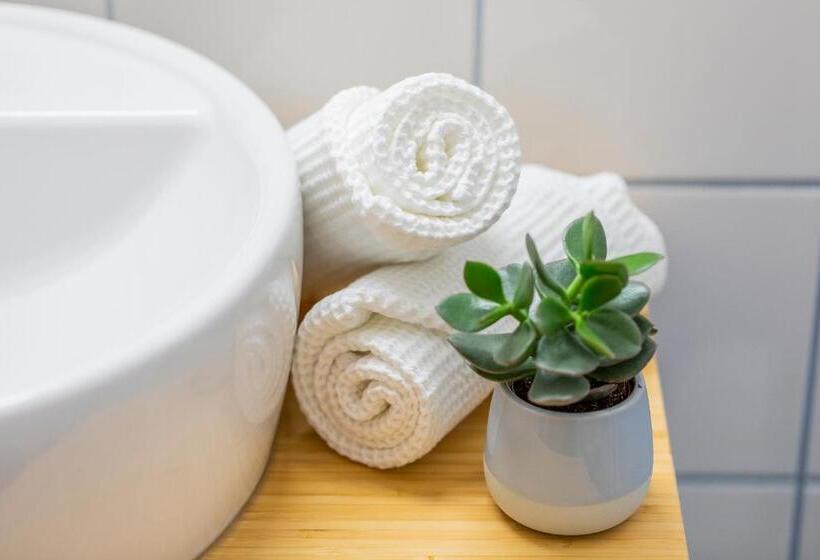 Семейные Апартаменты, Garni Weberhäusl