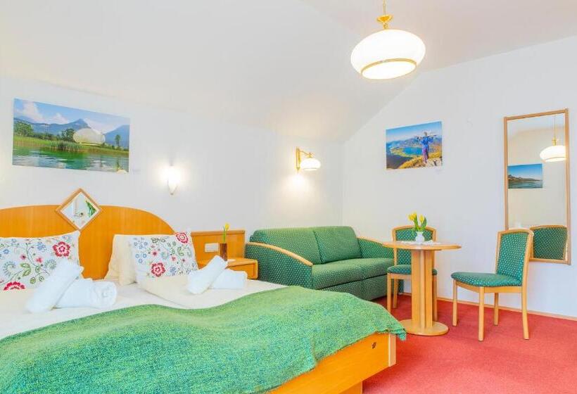 Семейные Апартаменты, Garni Weberhäusl