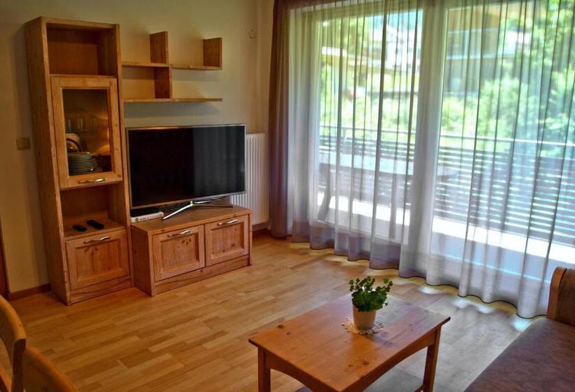 דירה בת חדר שינה 1 עם מרפסת, Pension Prack