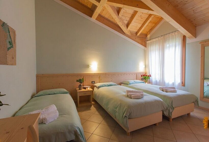 Номер Стандарт Трехместный, Residence Hotel Raggio Di Luce