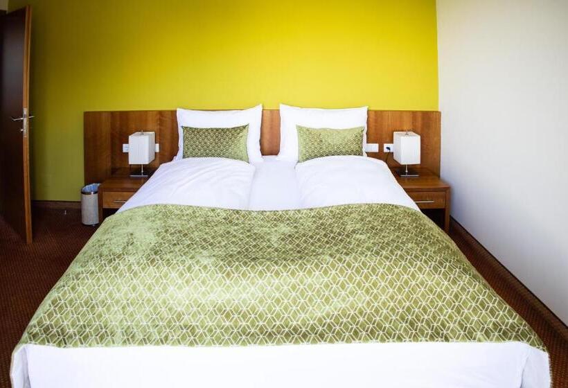 סוויטת ג'וניור עם מרפסת, Seehotel Süd