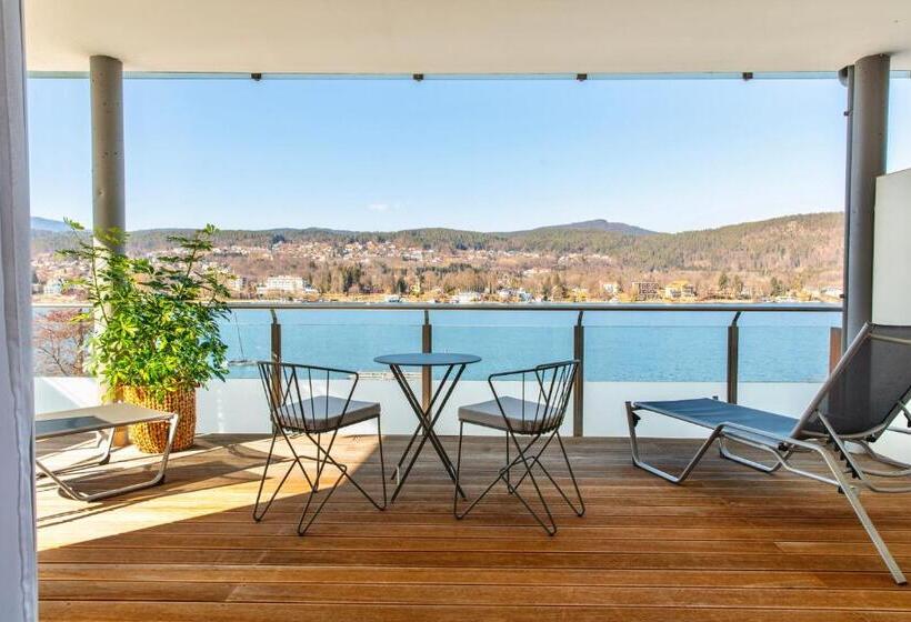 Superior room with lake view, Seehotel Süd