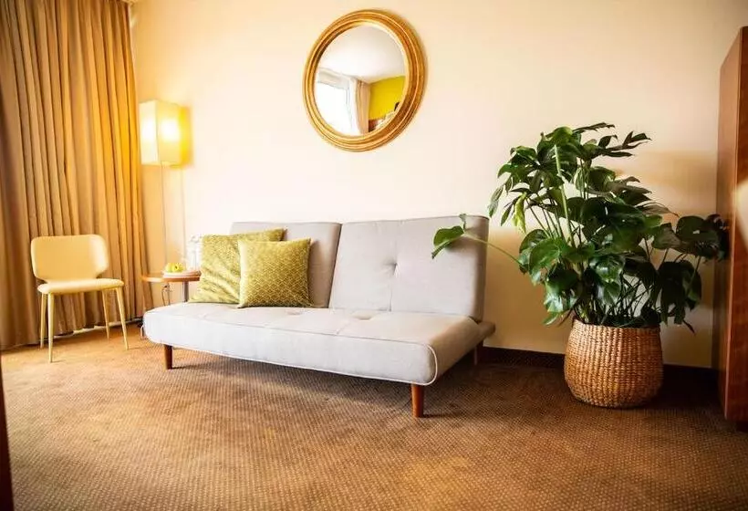 Superior room with lake view, Seehotel Süd