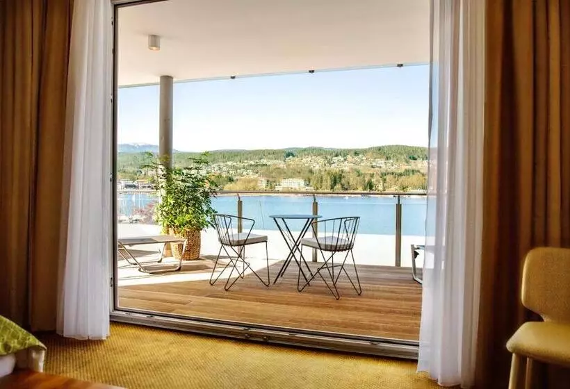 Superior room with lake view, Seehotel Süd