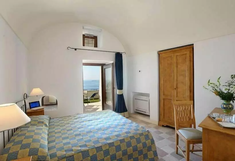 اتاق سوپریور با چشم‌انداز دریا, Villa Il Frantoio And Lilmar