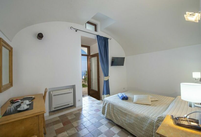 Quarto Superior Vista Mar, Villa Il Frantoio And Lilmar