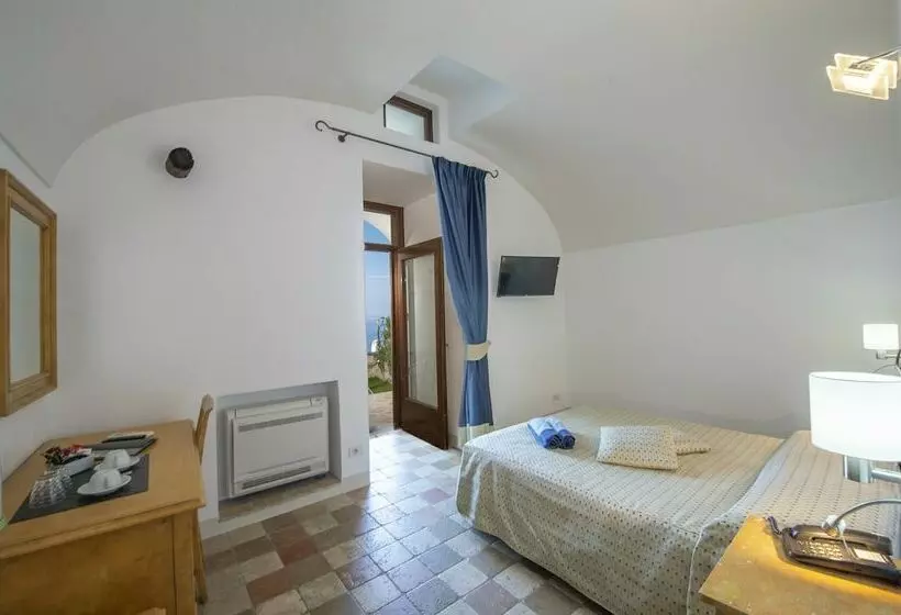 اتاق سوپریور با چشم‌انداز دریا, Villa Il Frantoio And Lilmar