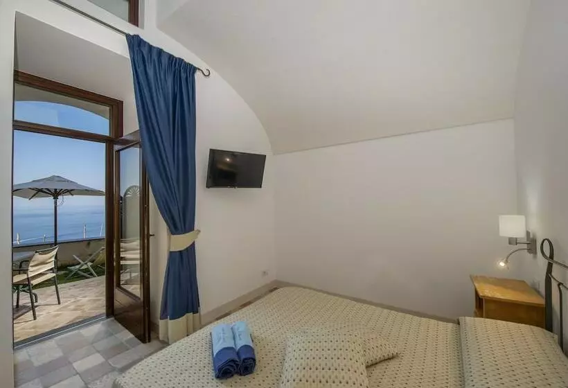 اتاق سوپریور با چشم‌انداز دریا, Villa Il Frantoio And Lilmar