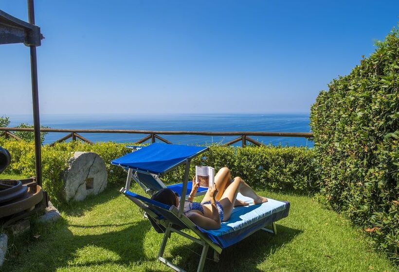Quarto Deluxe Vista Mar, Villa Il Frantoio And Lilmar