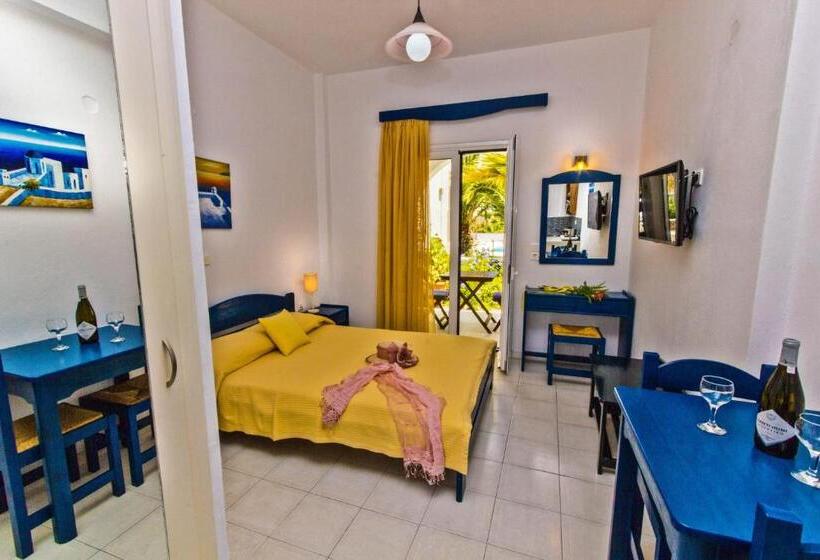 스탠다드 스튜디오, Louis Studios Santorini