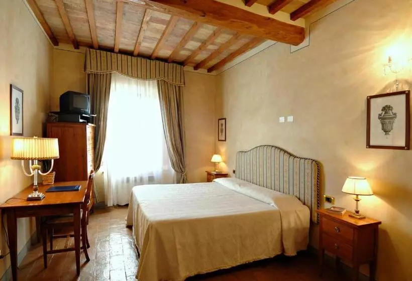 اتاق خانوادگی, B&b Palazzo Al Torrione