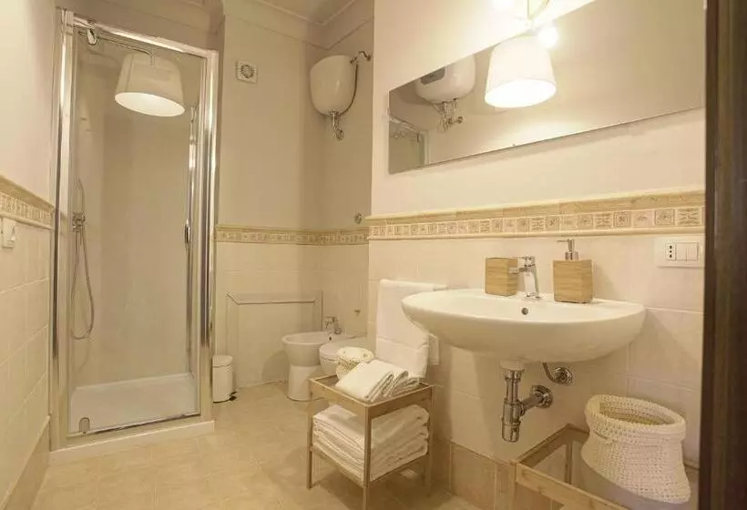 Comfort Triple Room
