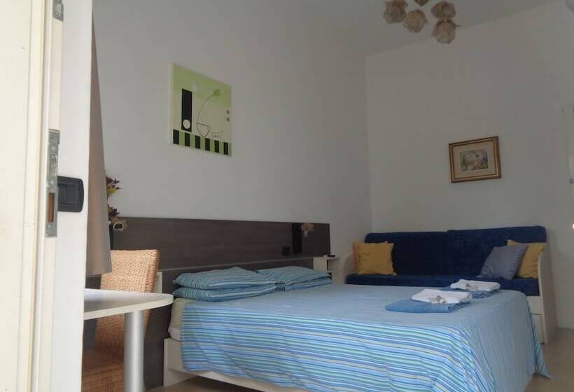 اتاق استاندارد سه نفره, Prenditempo