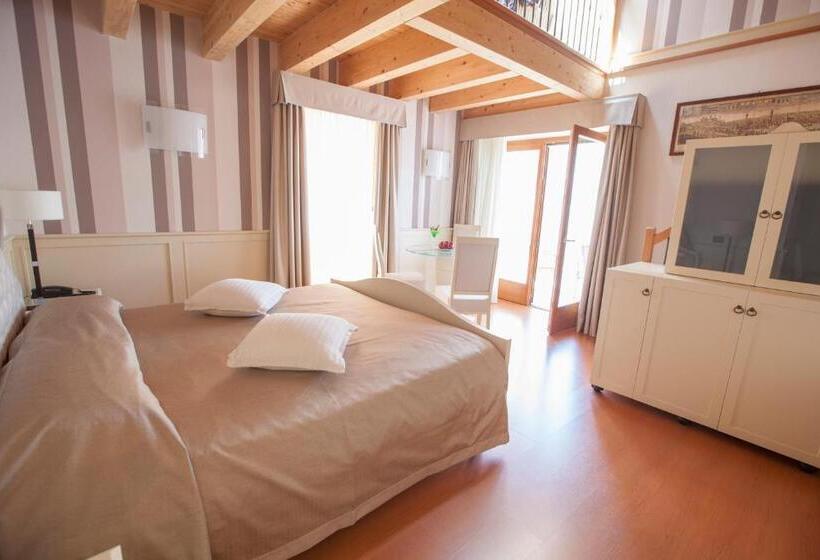 Люкс Повышенной Комфортности, Belfiore Park Hotel 4stars Superior Adults Only