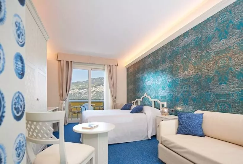 سوئیت جونیور پرستیژ, Belfiore Park Hotel 4stars Superior Adults Only