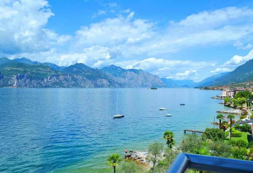 Comfort room with lake view, Belfiore Park Hotel 4stars Superior Adults Only