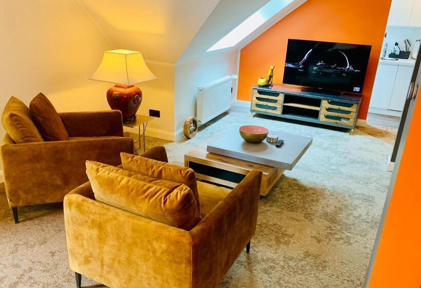 Номер Стандарт, Besotel Mettmann Schicke Fewo Oder Apartments Nähe Golfplatz Gruiten Und Neandertal Mit Glasfaser Wl