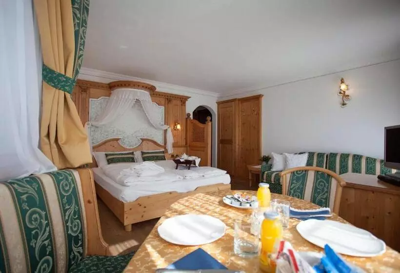 スーペリアトリプルルーム, Chalet All'imperatore