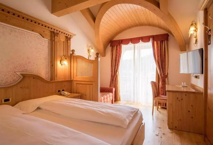 山の見えるスーペリアルーム, Chalet All'imperatore