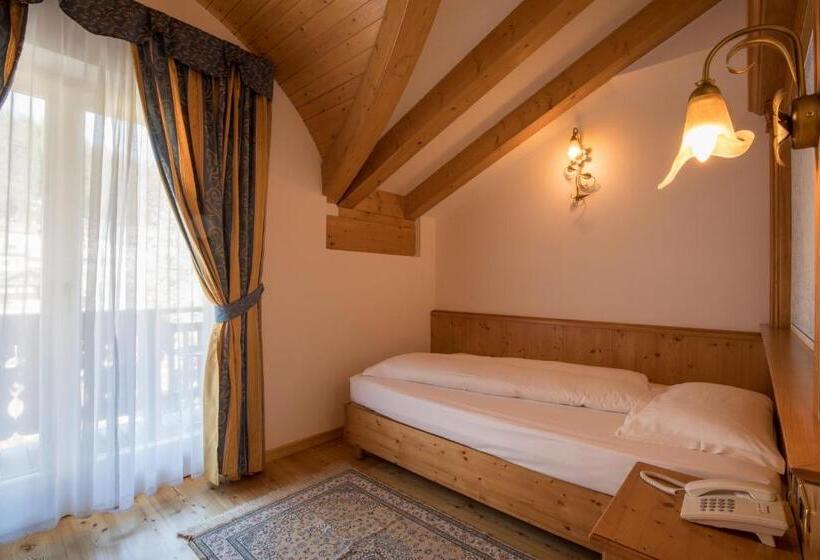 اتاق استاندارد یک نفره, Chalet All'imperatore