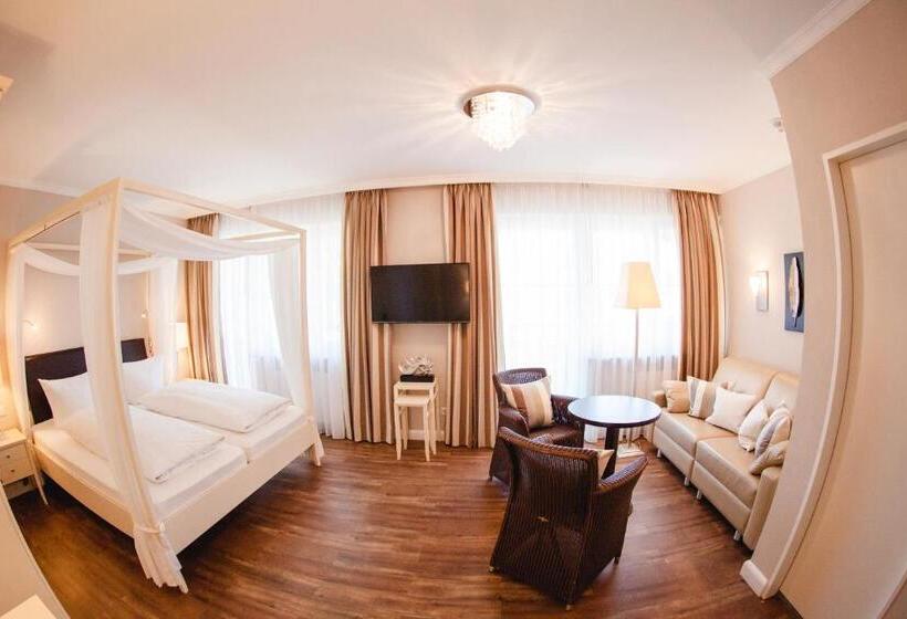 جناح جونيور, Hirsch1783 Hotel Landhaus