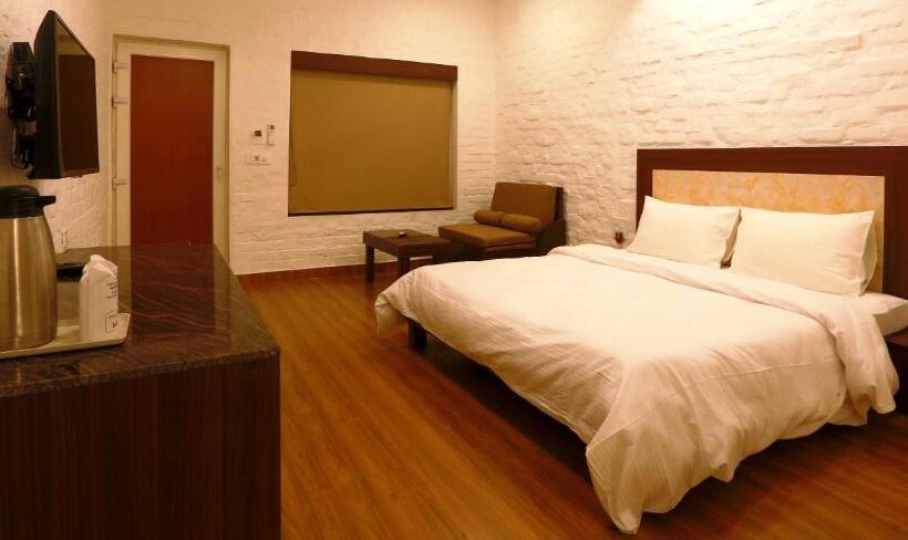 豪华房间, Aapno Ghar Resort & Amusement Park