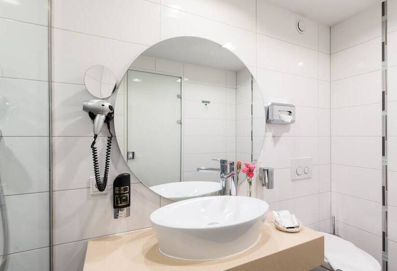 اتاق راحتی, Bayer S