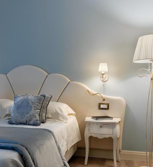 スタンダードルーム, Ca  D Oro Tre Stelle Superior Adults Only