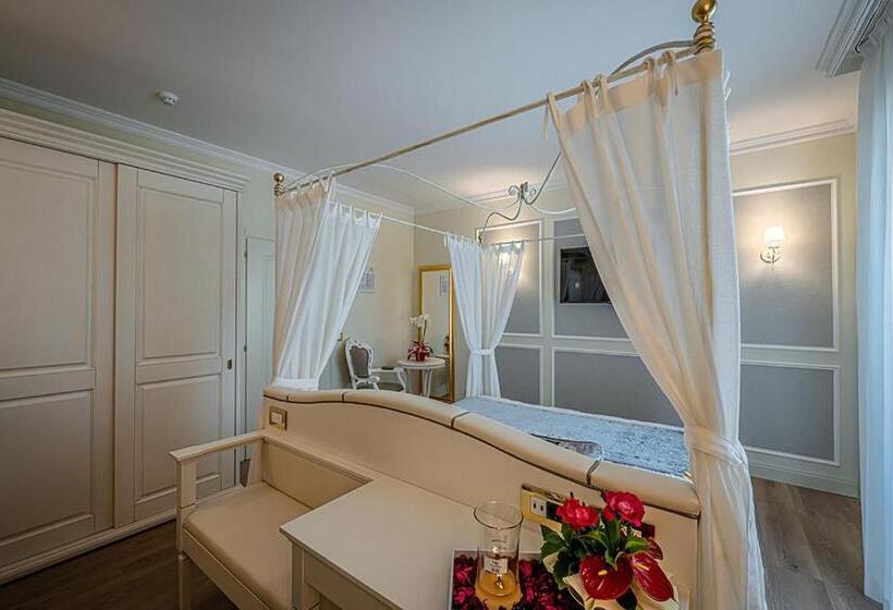 Номер Deluxe, Ca  D Oro Tre Stelle Superior Adults Only