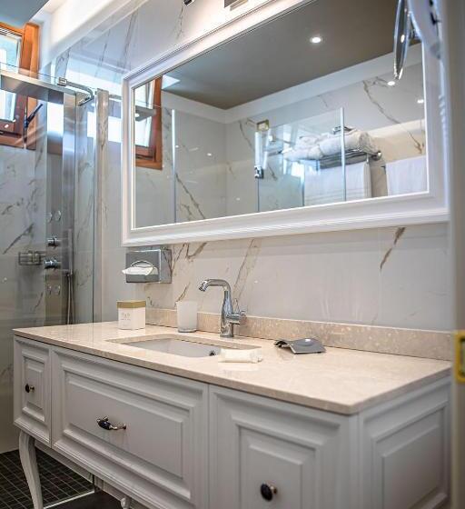 デラックスジュニアスイート, Ca  D Oro Tre Stelle Superior Adults Only