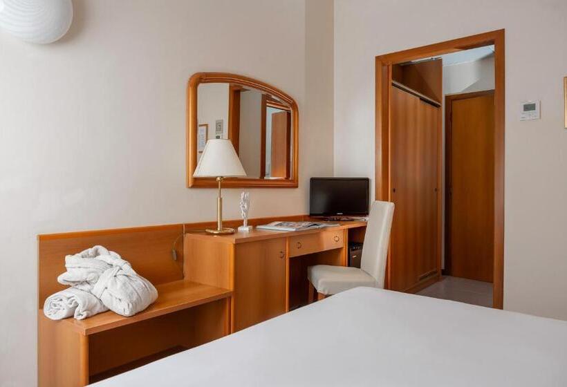 标准三人间, Corallo Wellness