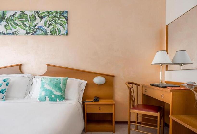 标准三人间, Corallo Wellness