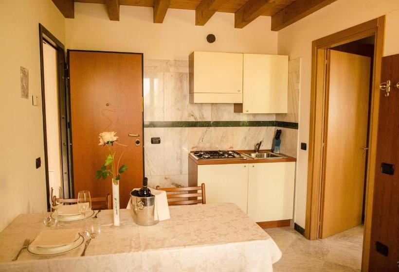 패밀리 아파트, Da Franco