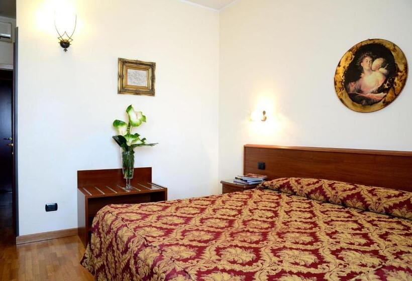 스탠다드 룸, Da Franco