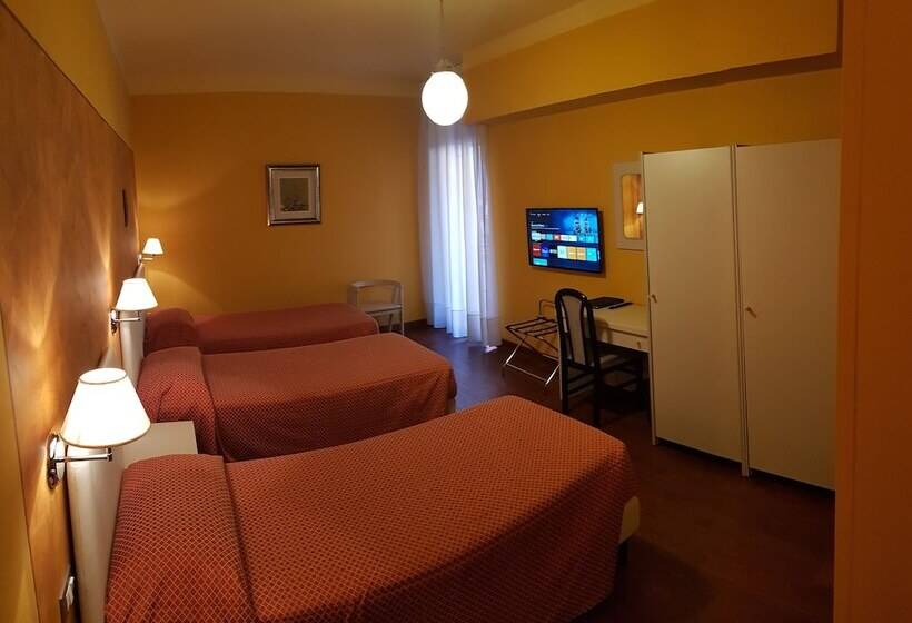 غرفة قياسية ثلاثية, Diana