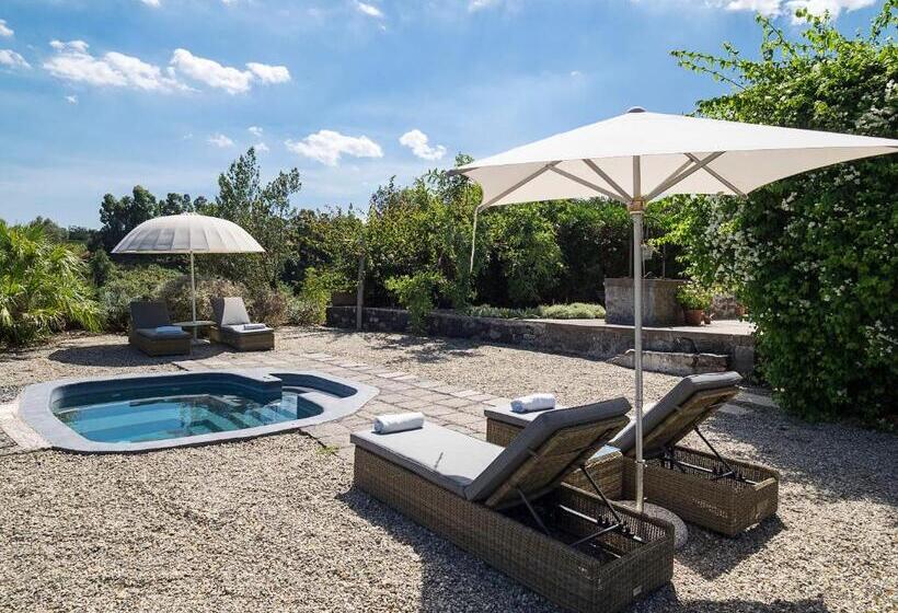 ツーベッドルーム　ヴィラ, Donna Carmela Resort & Lodges