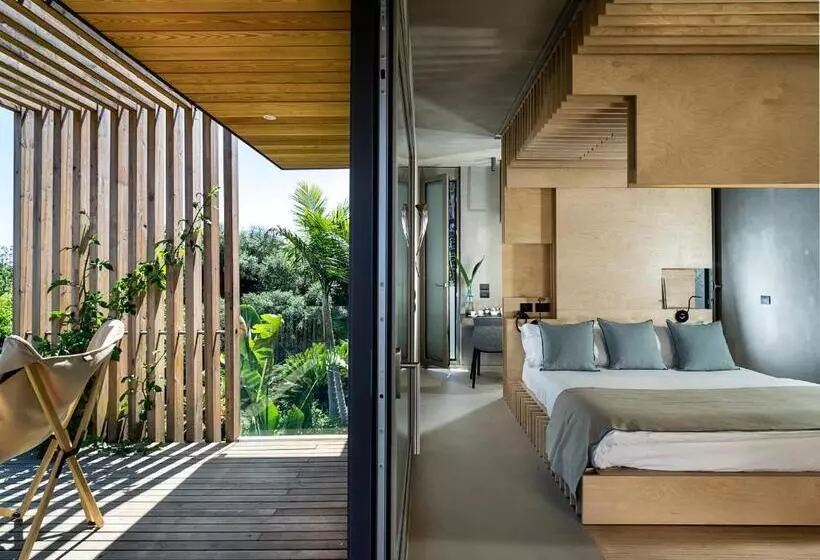 بانگلوی لوکس, Donna Carmela Resort & Lodges