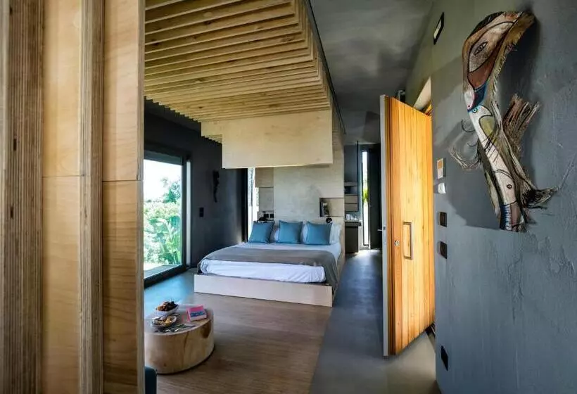 بانگلوی لوکس, Donna Carmela Resort & Lodges