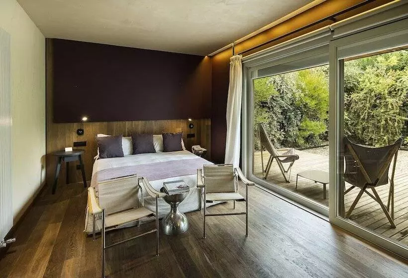 بانگلوی استاندارد 2 خوابه, Donna Carmela Resort & Lodges